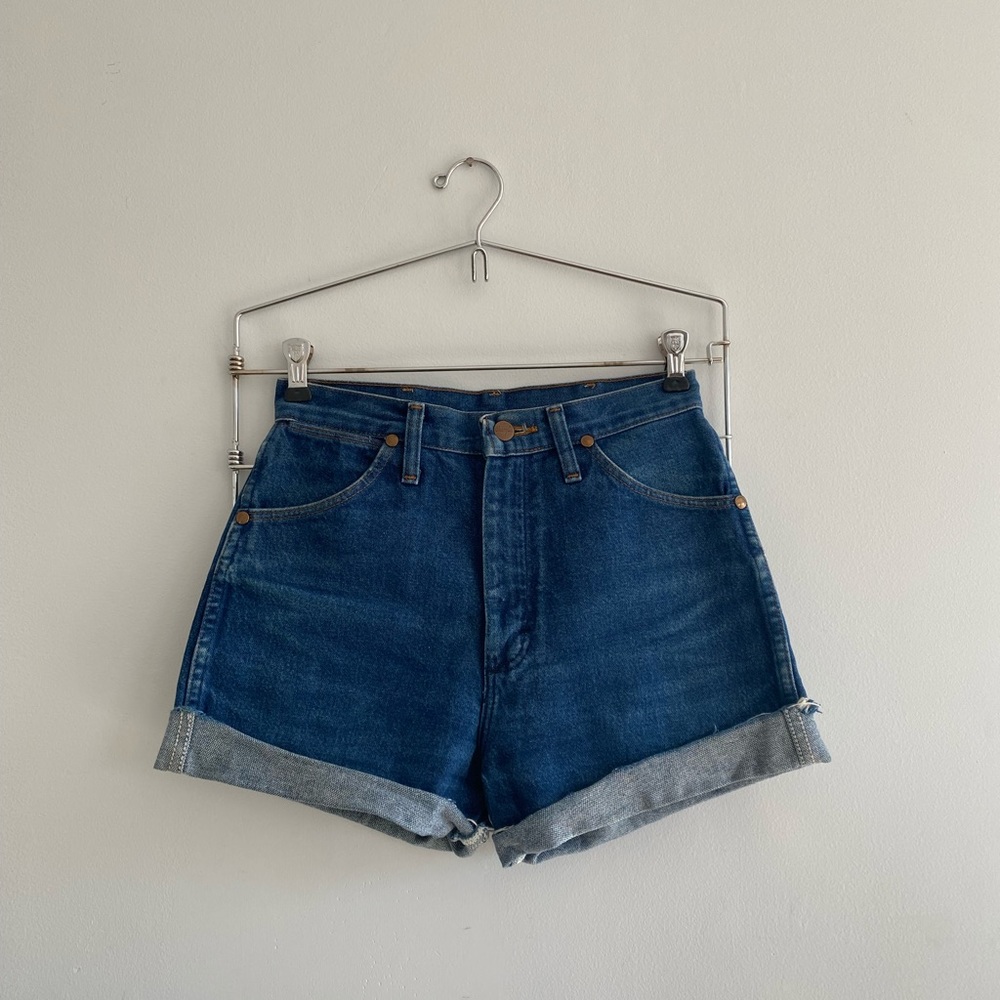 Vintage Wrangler High Waisted Denim Shorts | Size 26